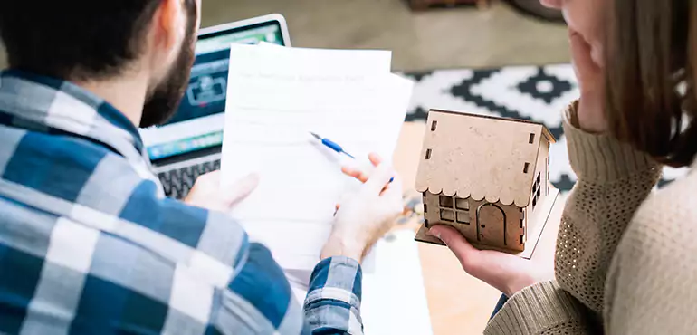 Get Professional Assistance with Assignment of Lease from Seller to Buyer in Raleigh, NC